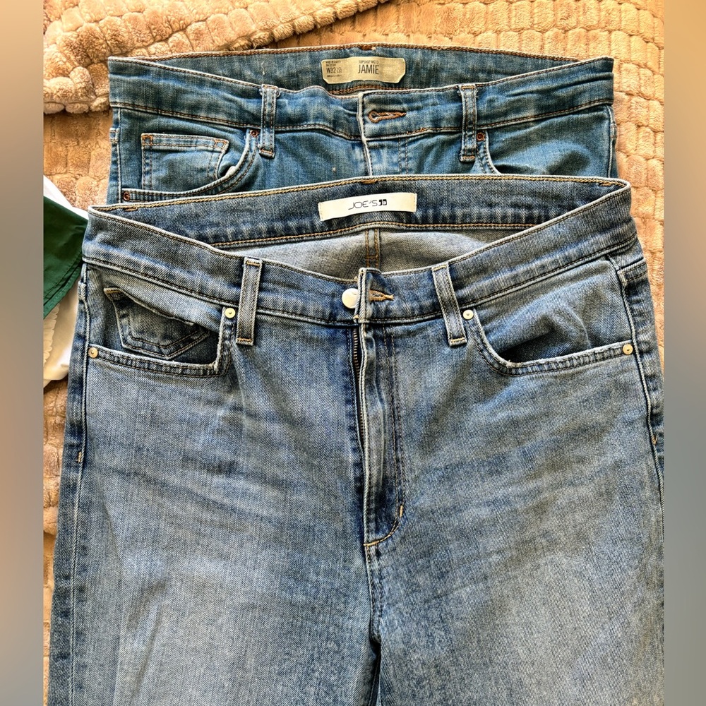 Women’s jeans - 2 pairs VGUC